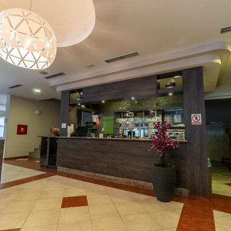 Hotel & Restaurant Babic Vranovaca エクステリア 写真