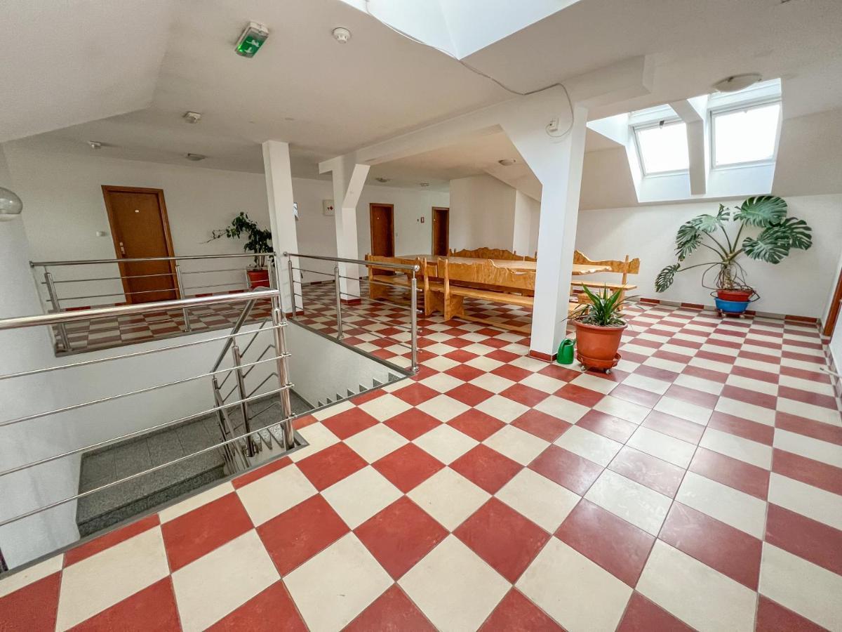 Hotel & Restaurant Babic Vranovaca エクステリア 写真
